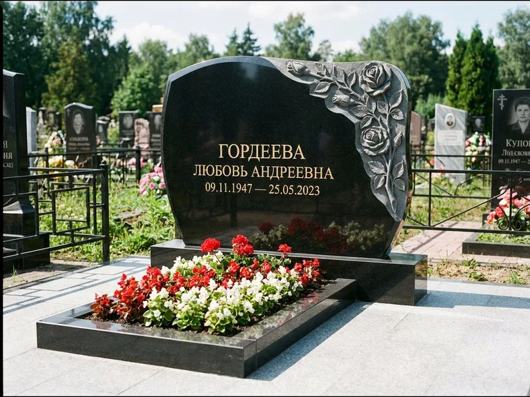 Памятник с барельефом — выполненная работа 16 в Оренбурге