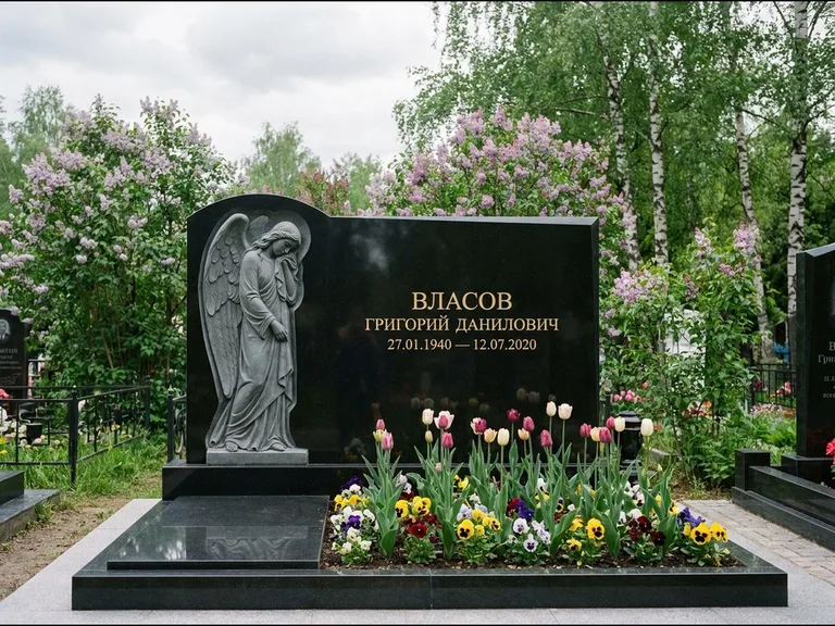 Памятник с барельефом — выполненная работа 3 в Оренбурге
