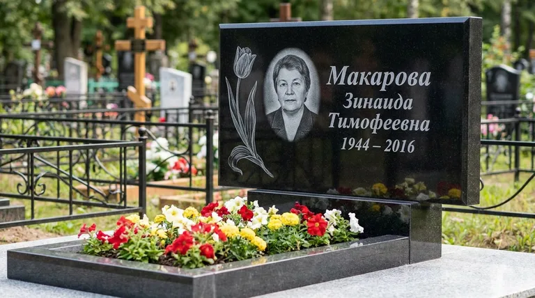 Памятник с гравировкой тюльпанов — выполненная работа «Макарова» в Оренбурге