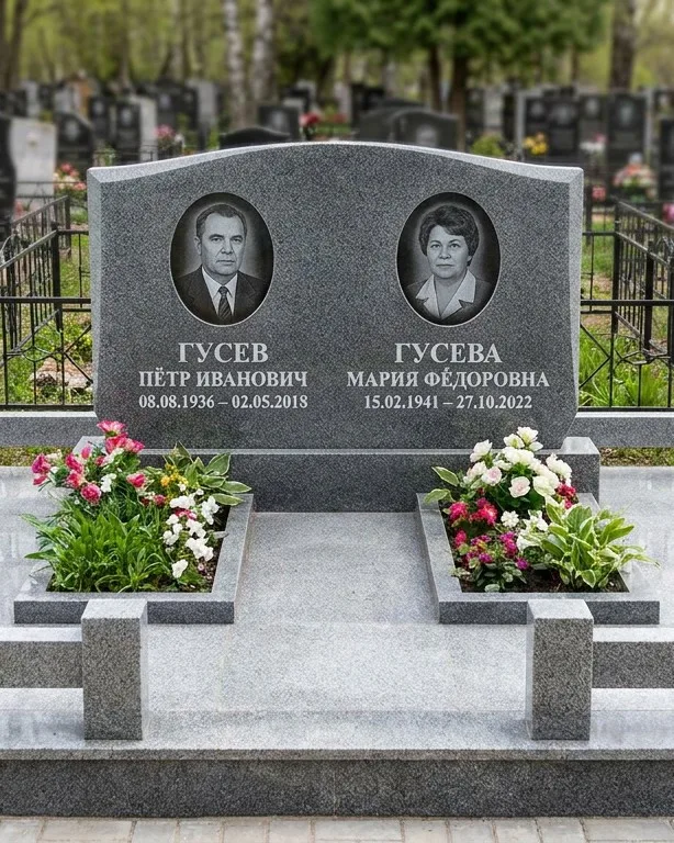 Памятник под ключ из белого мрамора в Оренбурге