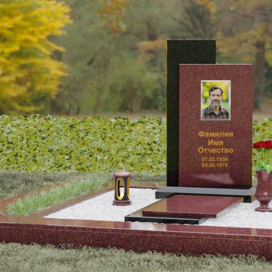 Памятник вертикальный из гранита в Волгограде, гранит Лезниковский, вид 4