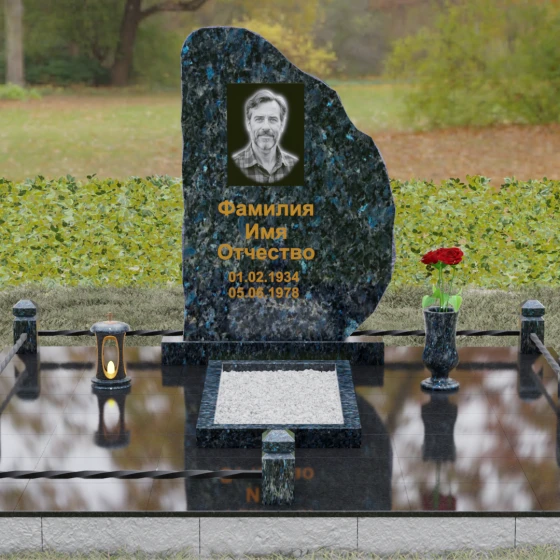 Вертикальный Гранитный памятник сдержанный в Оренбурге, гранит Блю Перл, вид 2