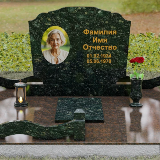 Горизонтальный Гранитный памятник для одного в Перми, гранит Балтик грин, вид 2