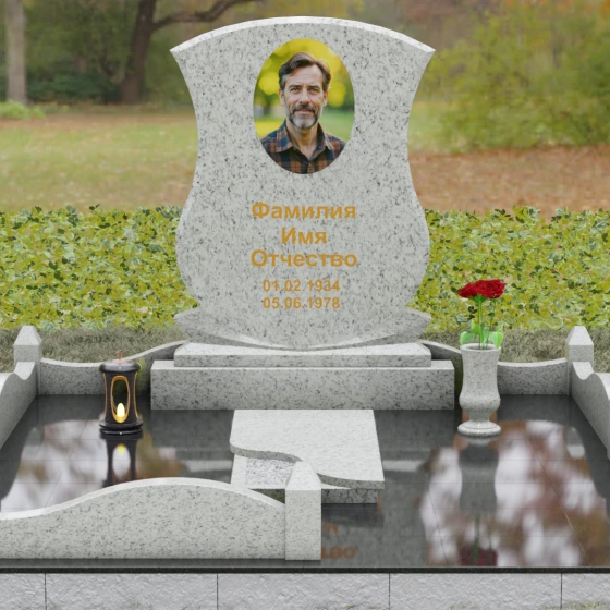 Гранитный одиночный памятник в Оренбурге, гранит Мансуровский, вид 2