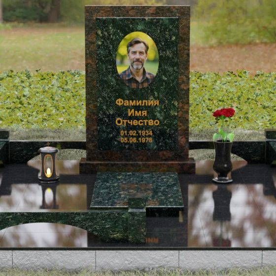 Гранитный светский памятник в Оренбурге, гранит Балтик грин, вид 2