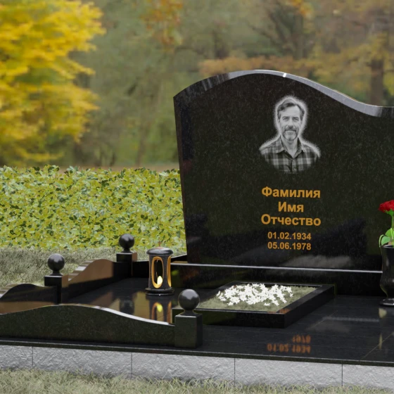 Гранитный памятник вертикальной ориентации в Казани, гранит Габбро-диабаз, вид 4