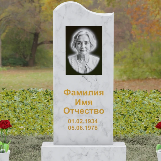 Вертикальный гранитный памятник светский в Набережных Челнах, мрамор Тассос