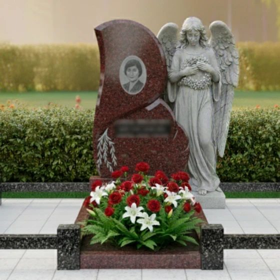 Элитный вертикальный памятник из гранита в Перми, гранит Лезниковский