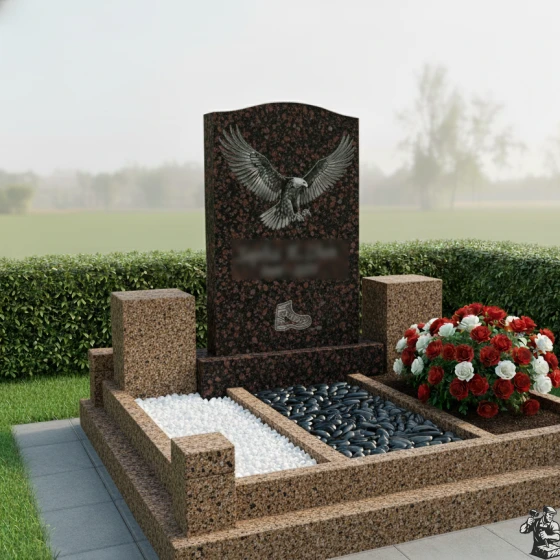 Вертикальный гранитный памятник без креста в Тюмени, гранит амфиболит